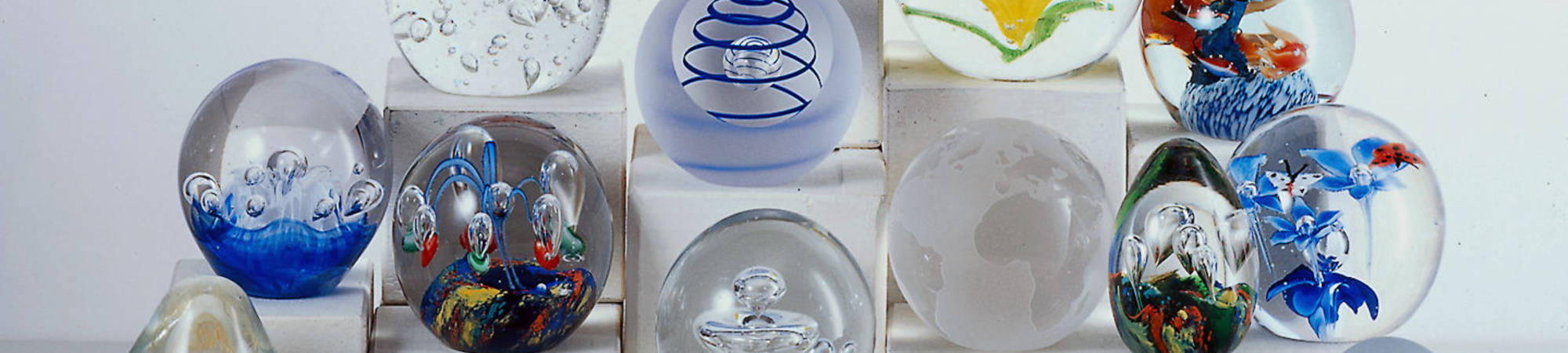 Briefbeschwerer aus Glas